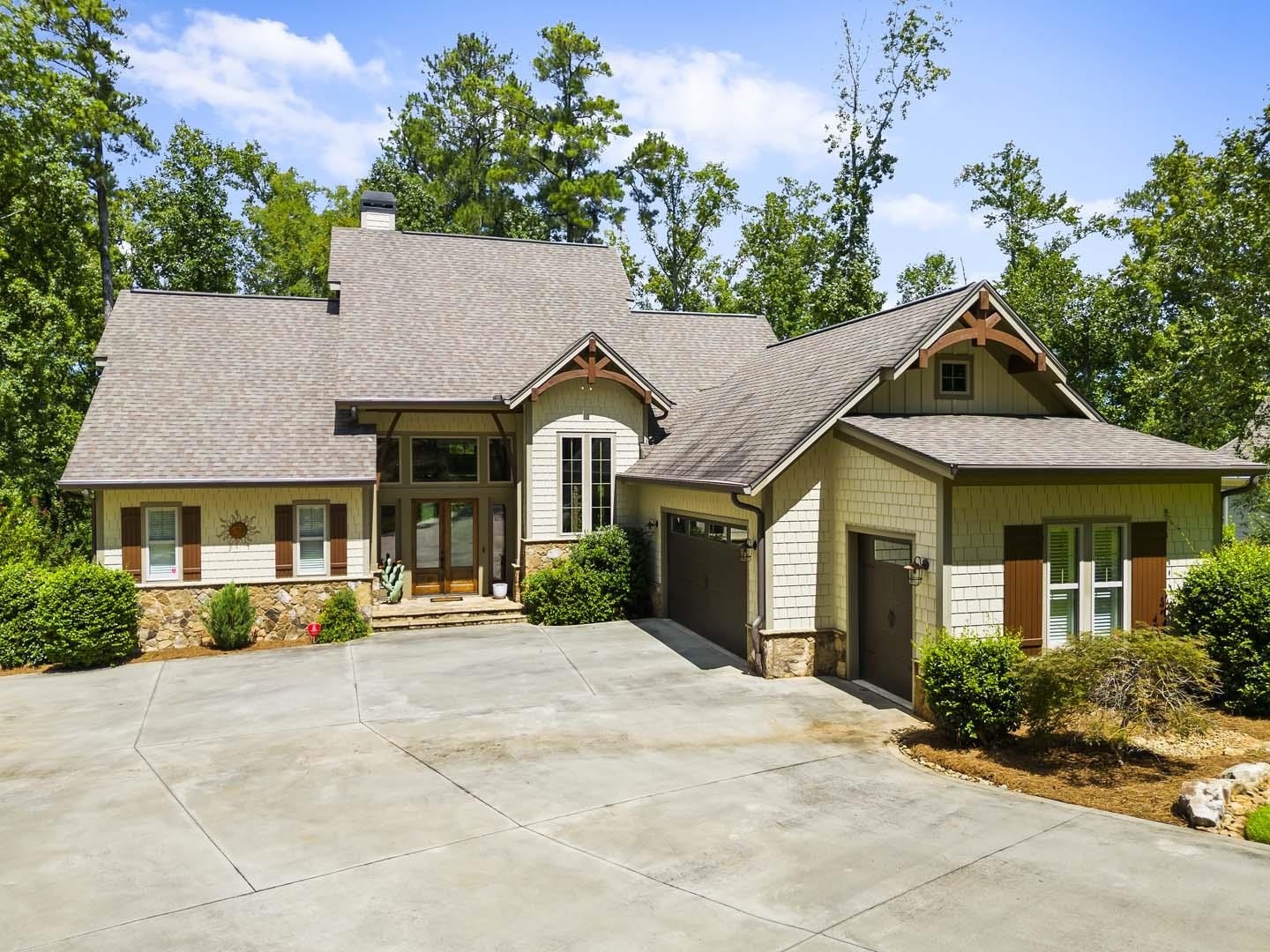 Property Photo:  1020 Carnoustie Drive  GA 30642 