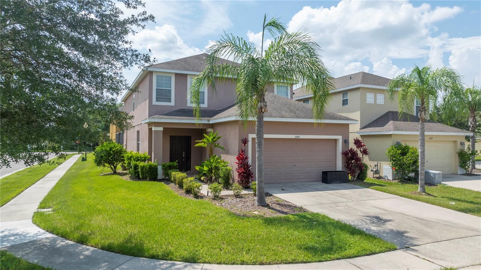 Property Photo: 2669 Santosh Cove FL 34746