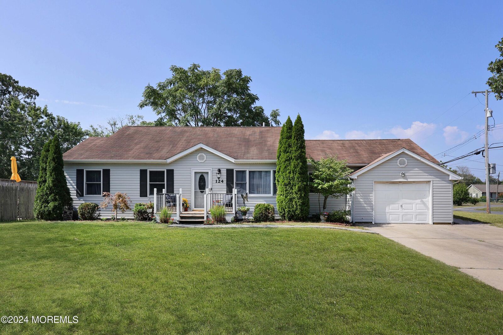 Property Photo: 124 Oakwood Drive NJ 08723