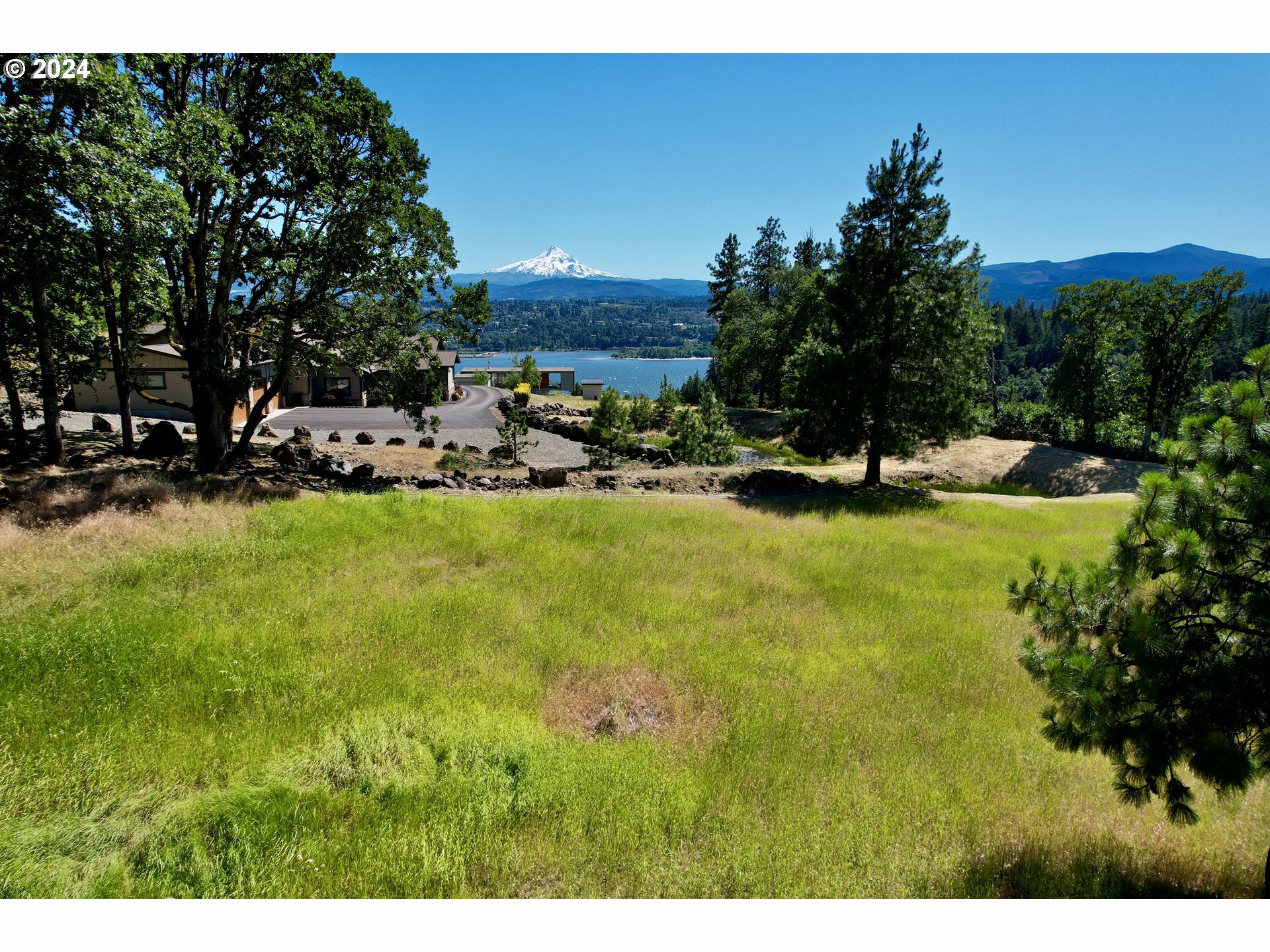 Property Photo:  1170 SW Thornton Dr  WA 98672 