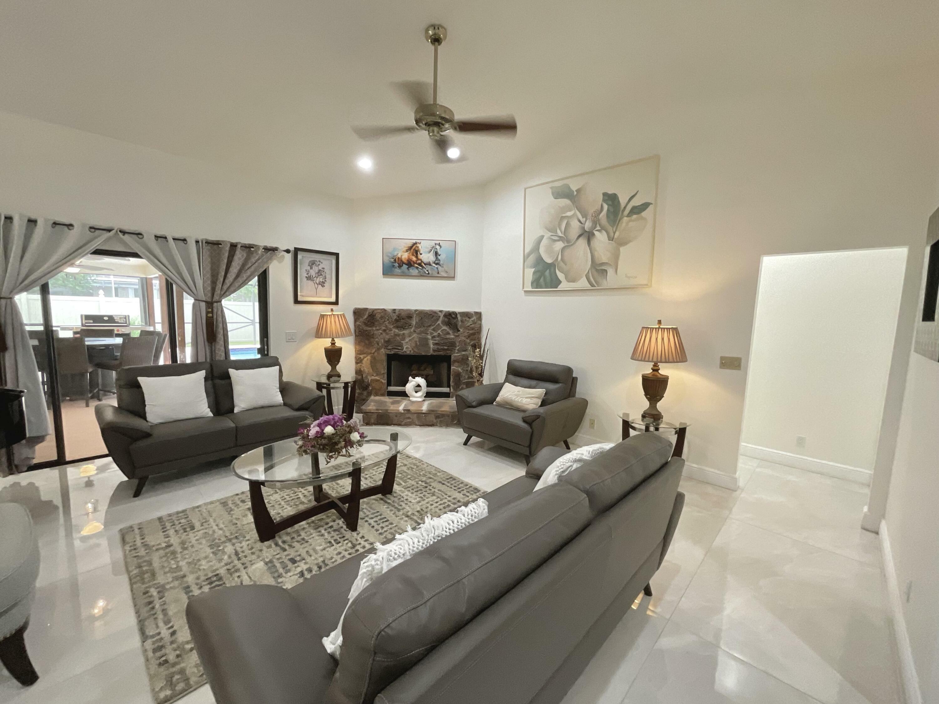 Property Photo:  798 Blueberry Drive  FL 33414 