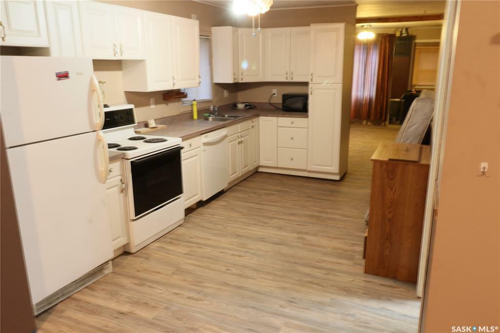 Photo de la propriété: 412 3rd Avenue SK S0P 0B0
