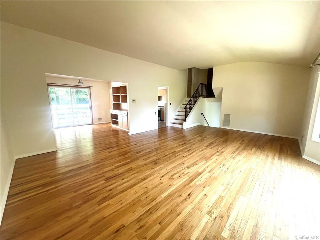 Property Photo:  2 Roland Drive  NY 10605 