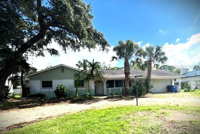 238 Freeport Avenue NE  Saint Petersburg FL 33702 photo