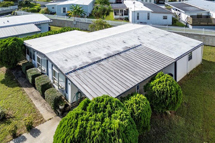 Property Photo:  169 Sunset Drive  FL 34748 