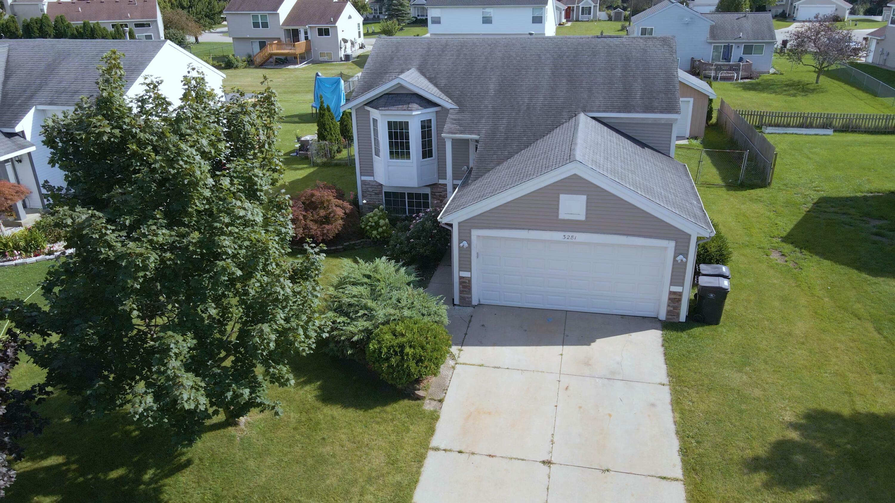 3281 Clear View Drive  Holland MI 49424 photo