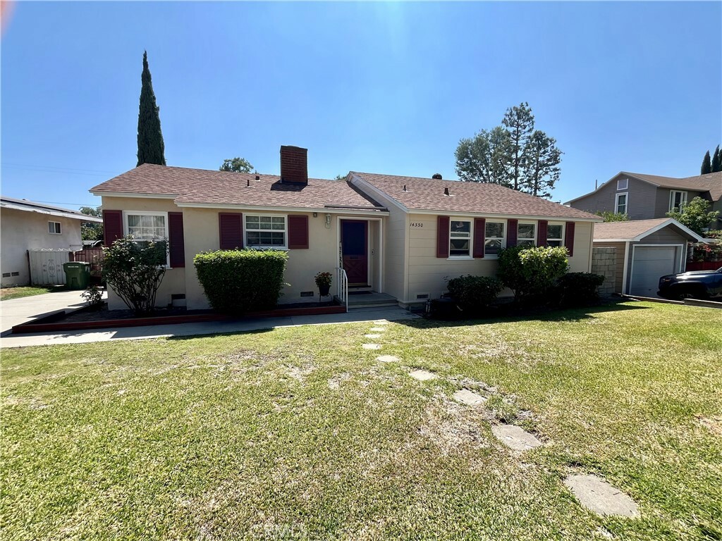 Property Photo:  14330 La Cuarta Street  CA 90602 