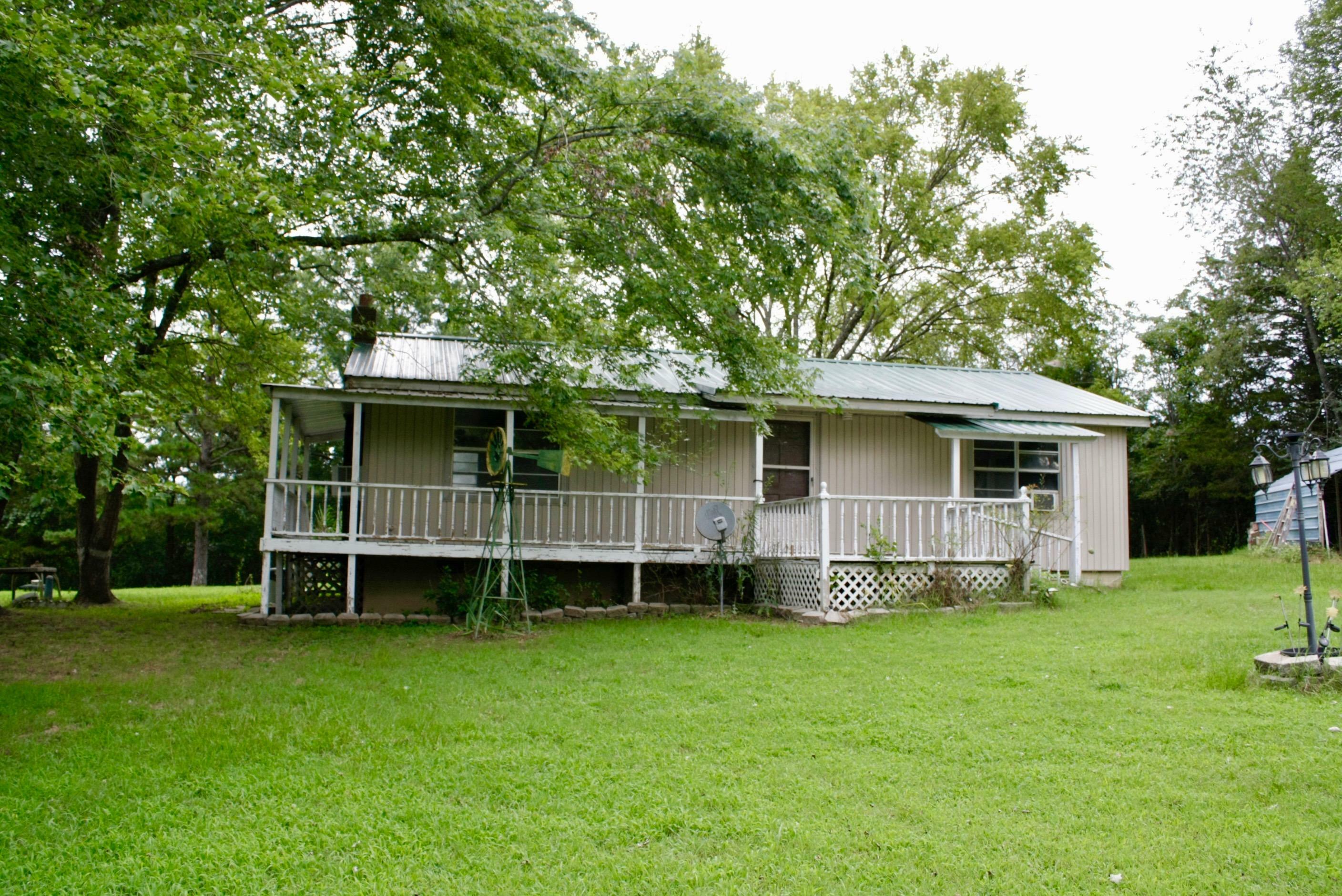 Property Photo:  230 Co Rd 3576  AR 72830 