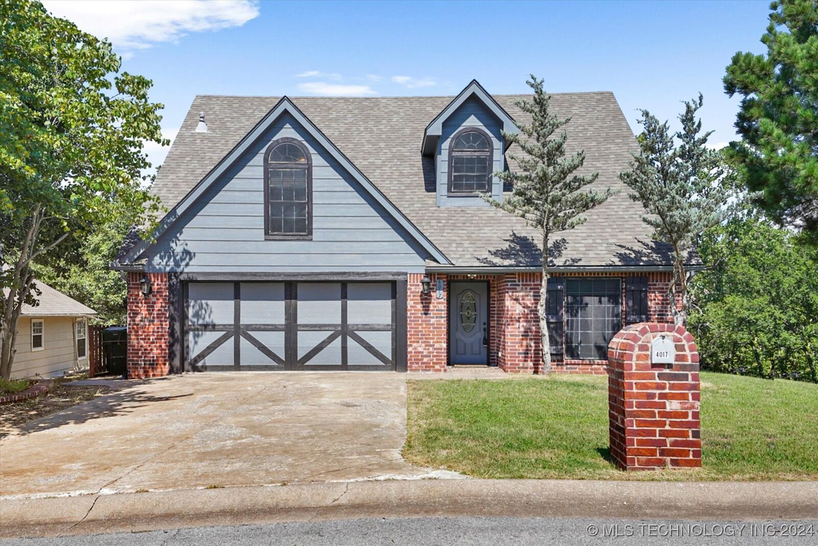 Property Photo:  4017 S 75th  OK 74107 