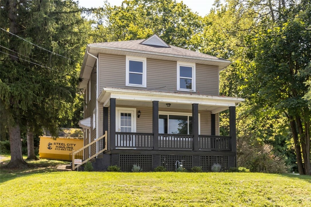 Property Photo:  1401 Wade Street Extension  PA 15001 