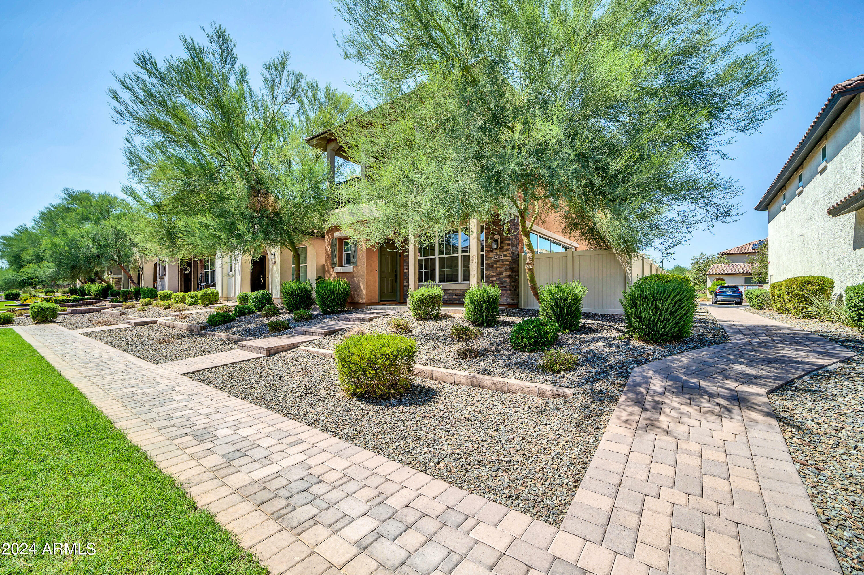 Property Photo:  12313 W Essig Way  AZ 85383 