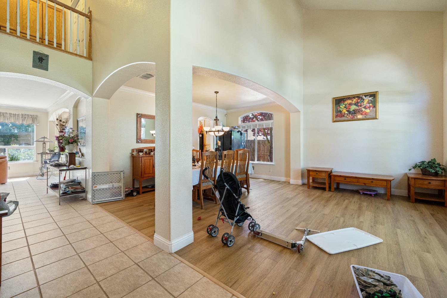 Property Photo:  2408 Snowy Egret Court  CA 95757 