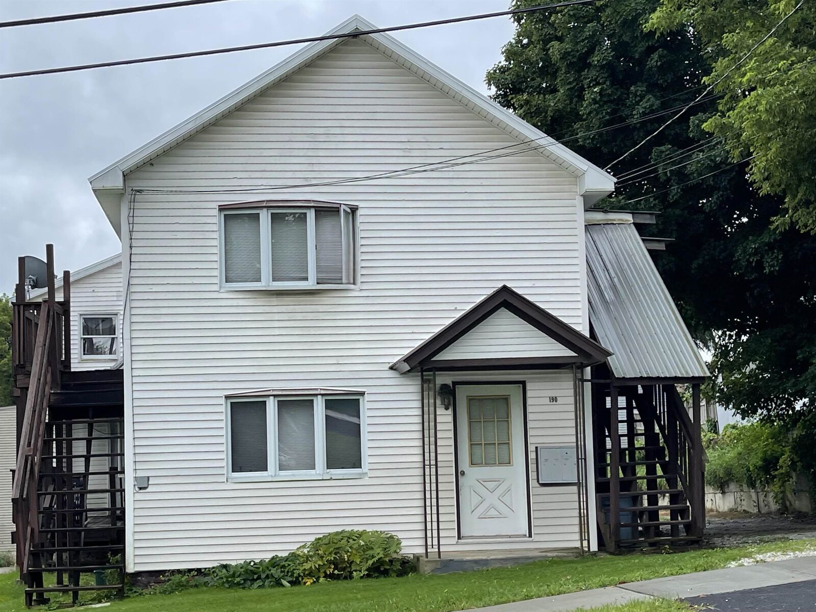 Property Photo: 190 Crescent Street VT 05701
