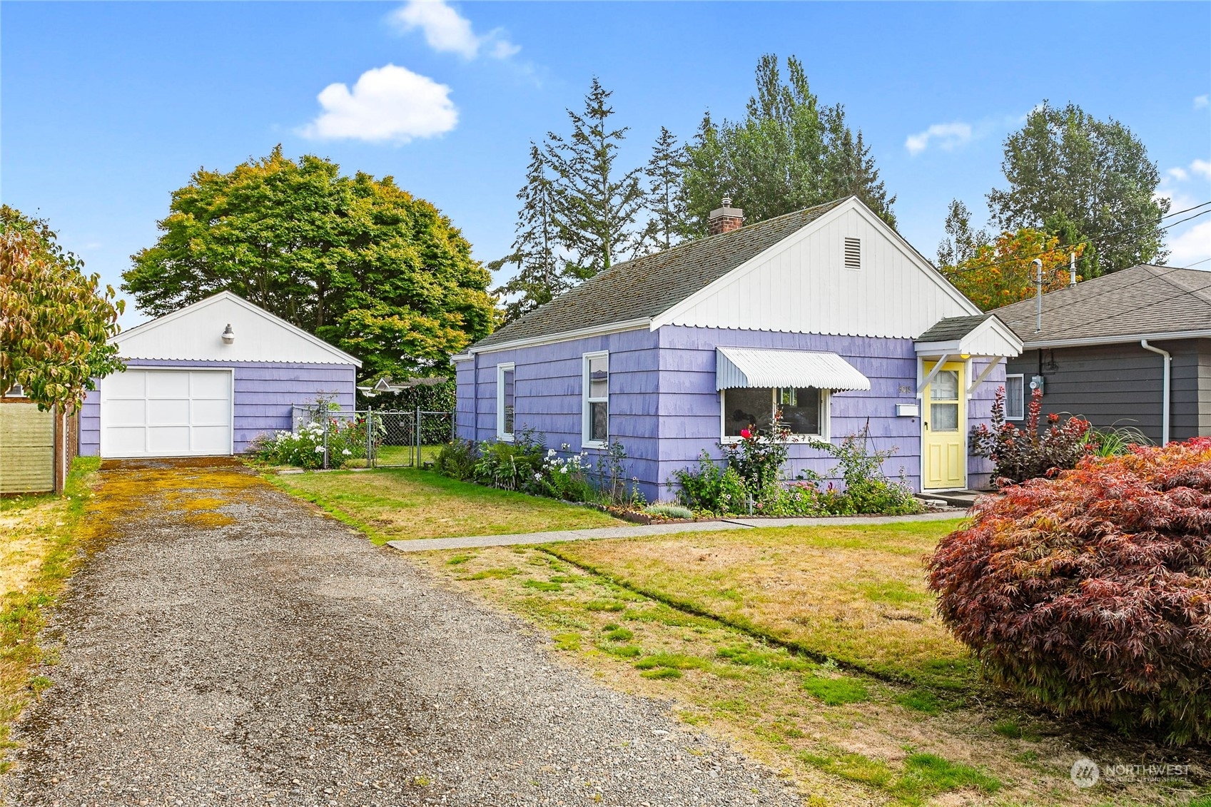 Property Photo:  3018 Ellis Street  WA 98225 