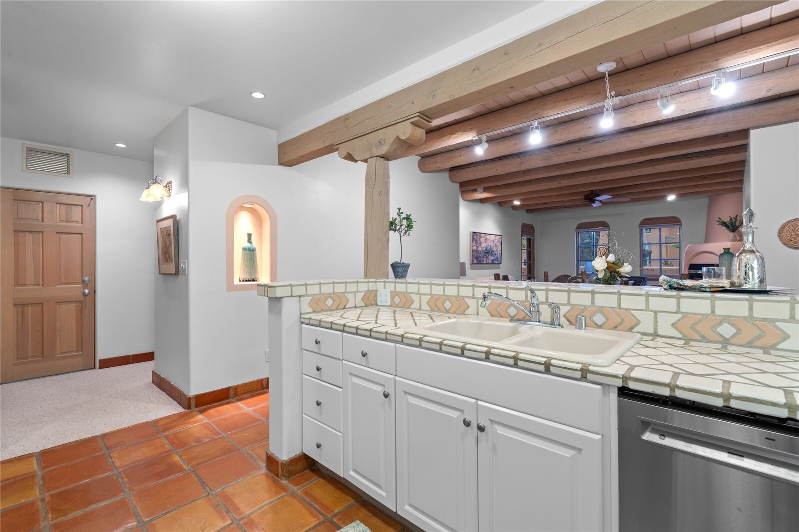 Property Photo:  3101 Old Pecos Trail 106  NM 87505 