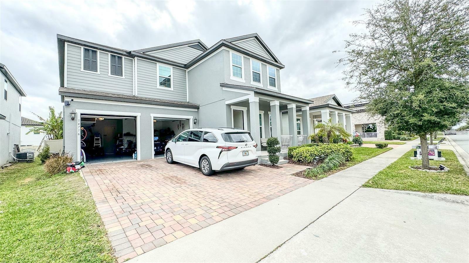 Property Photo:  14716 Scott Key Drive  FL 34787 