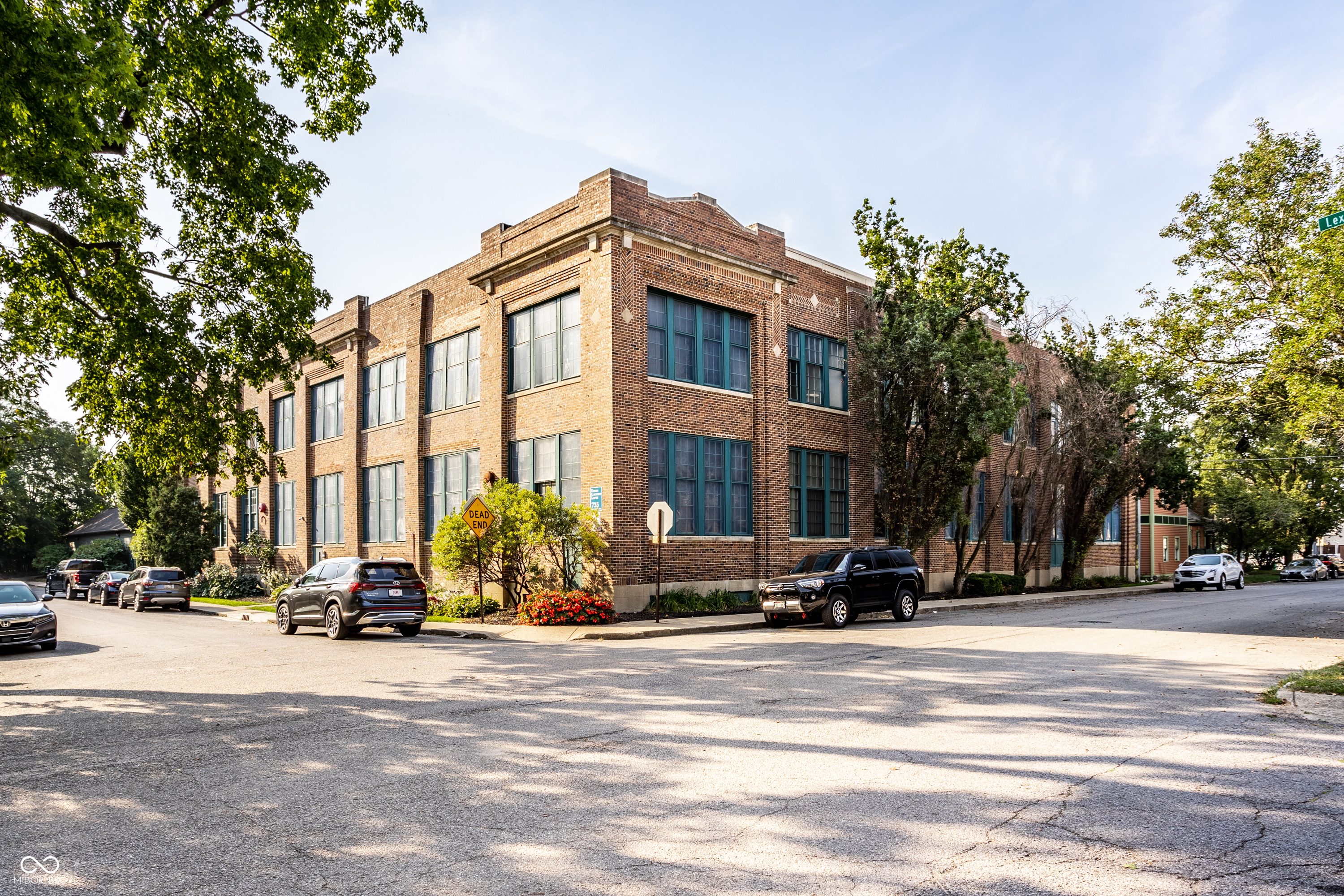 Property Photo:  735 Lexington Avenue Apt 8  IN 46203 