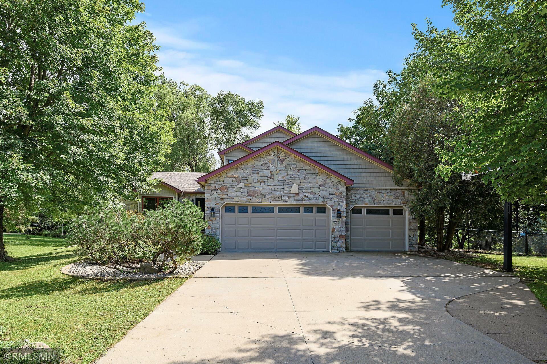 Property Photo:  246 Bruening Court  MN 55115 