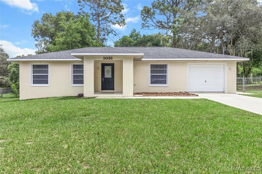 1031 N Conant Avenue  Crystal River FL 34429 photo