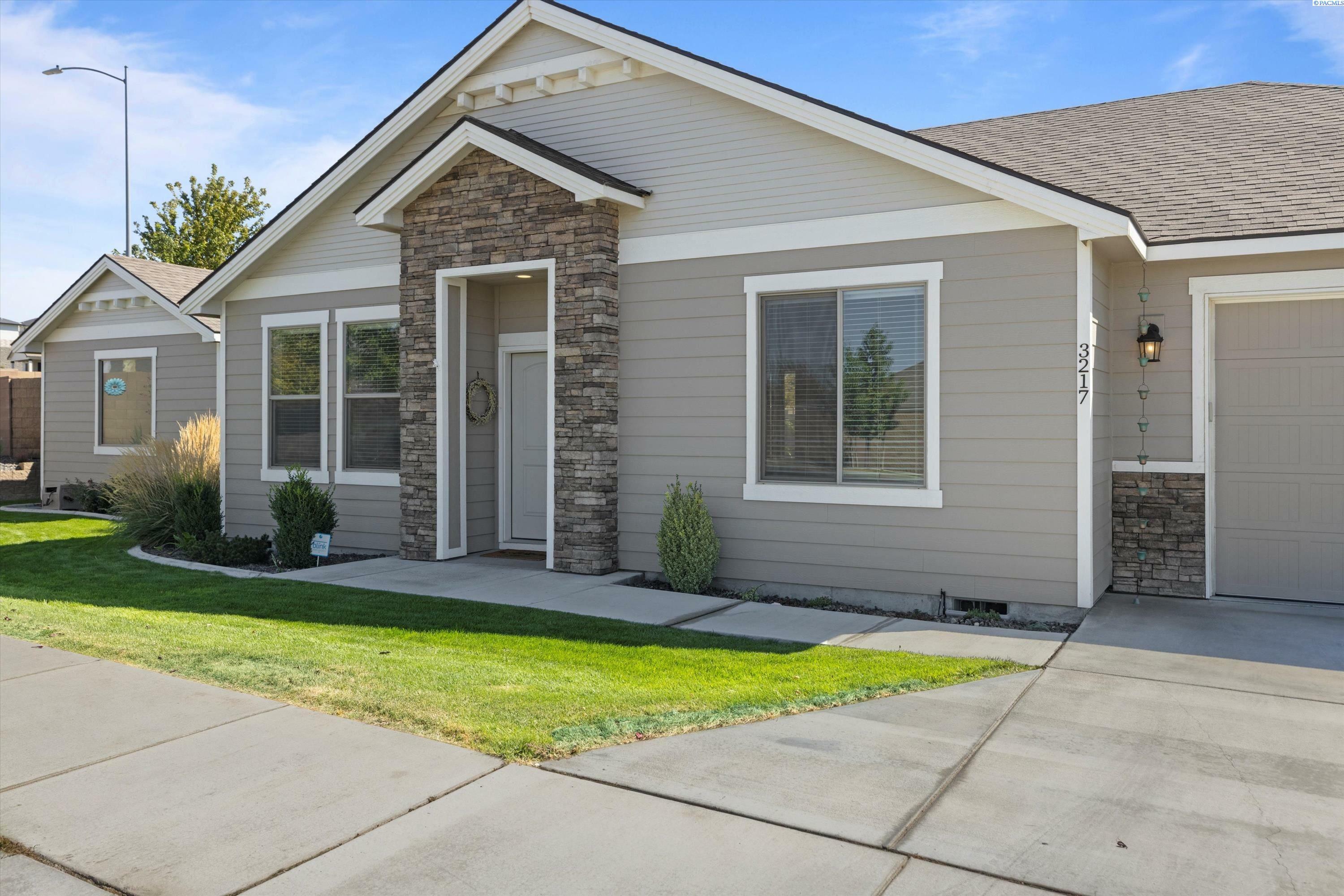 Property Photo:  3217 S McKinley St.  WA 99338 