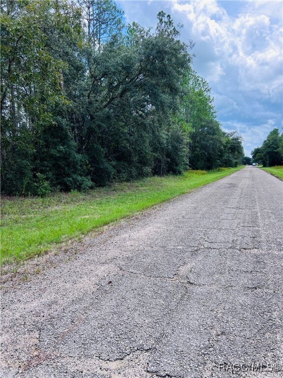 Property Photo:  8681 N Wallingford Avenue  FL 34434 