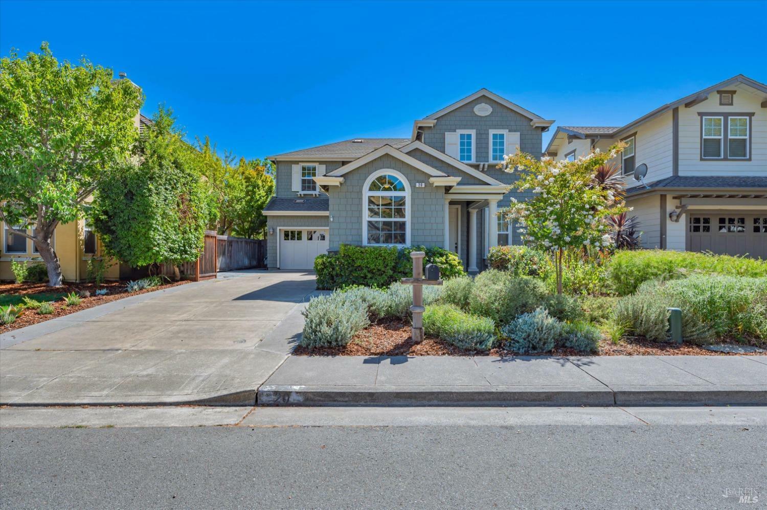 Property Photo:  20 White Oak Way  CA 94949 