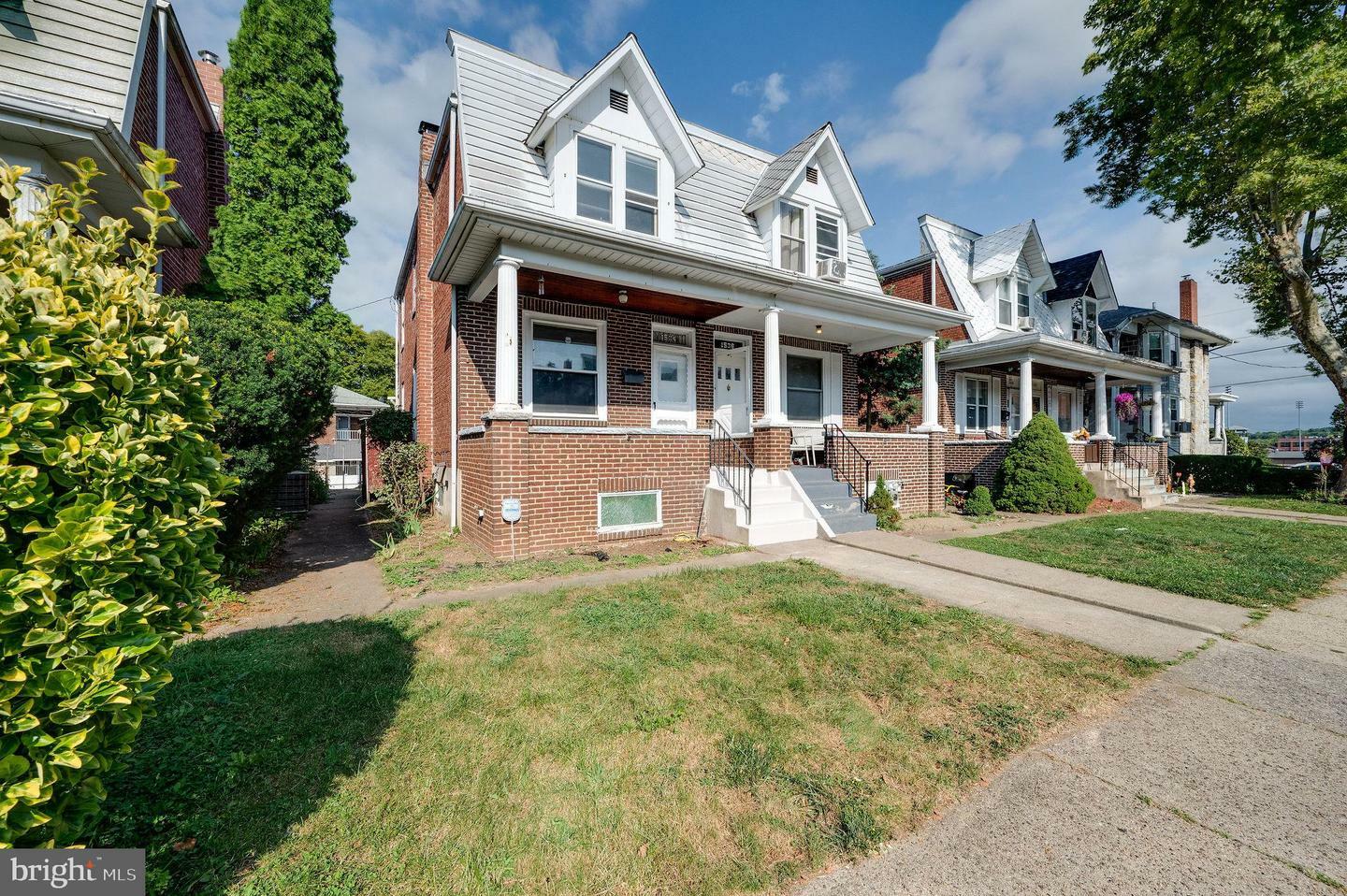 Property Photo:  1534 Birch Street  PA 19604 