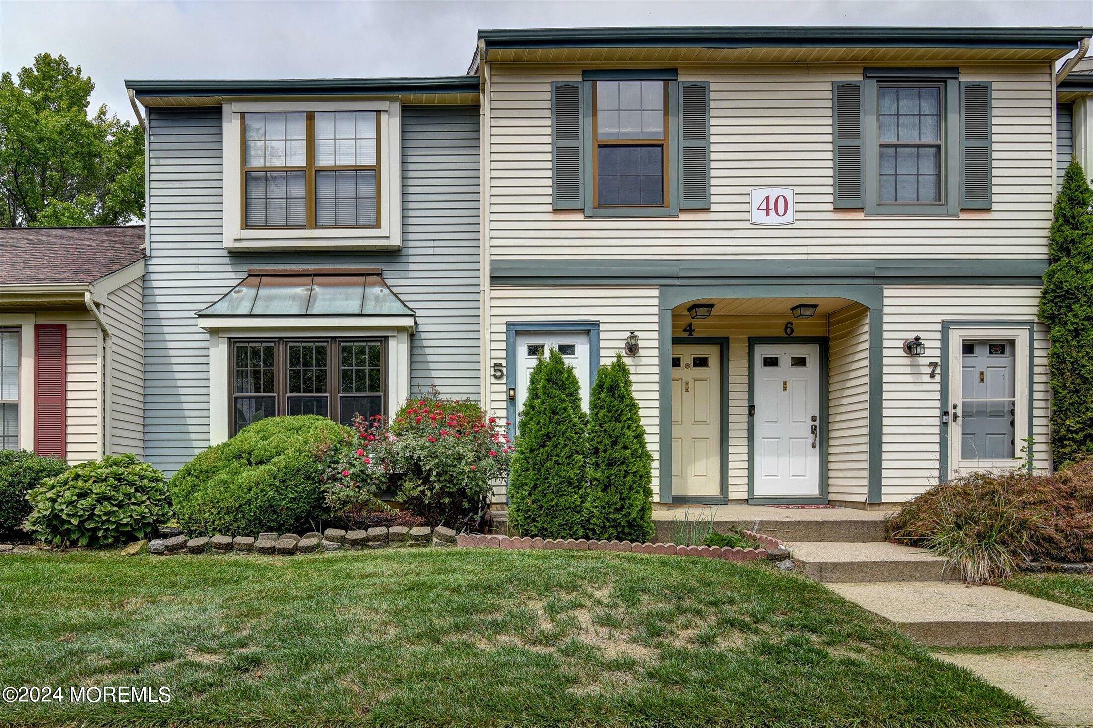 Property Photo:  40 Bristol Court 5  NJ 07728 