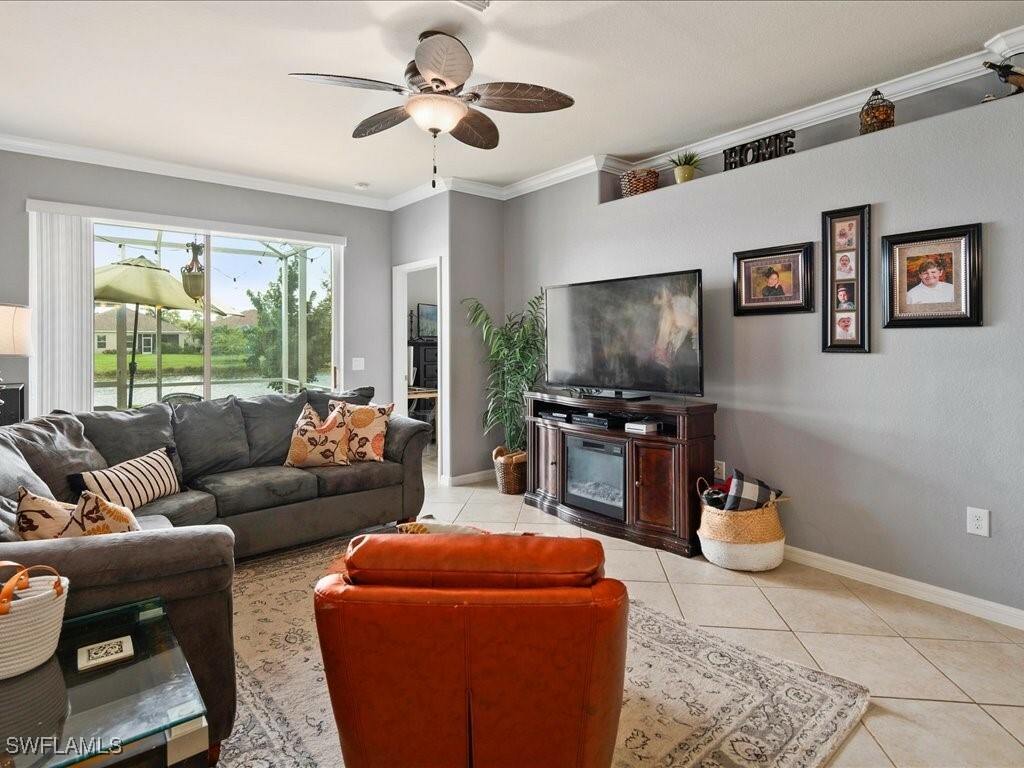 Property Photo:  14488 Grapevine Drive  FL 34114 