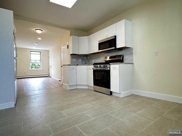 11 Grove Street 11D  Tenafly NJ 07670 photo