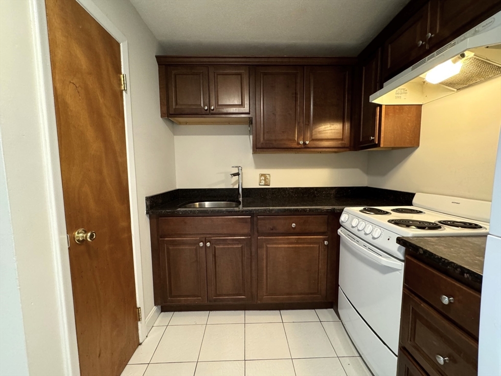 Property Photo: 580 Salem Street 3 MA 01880