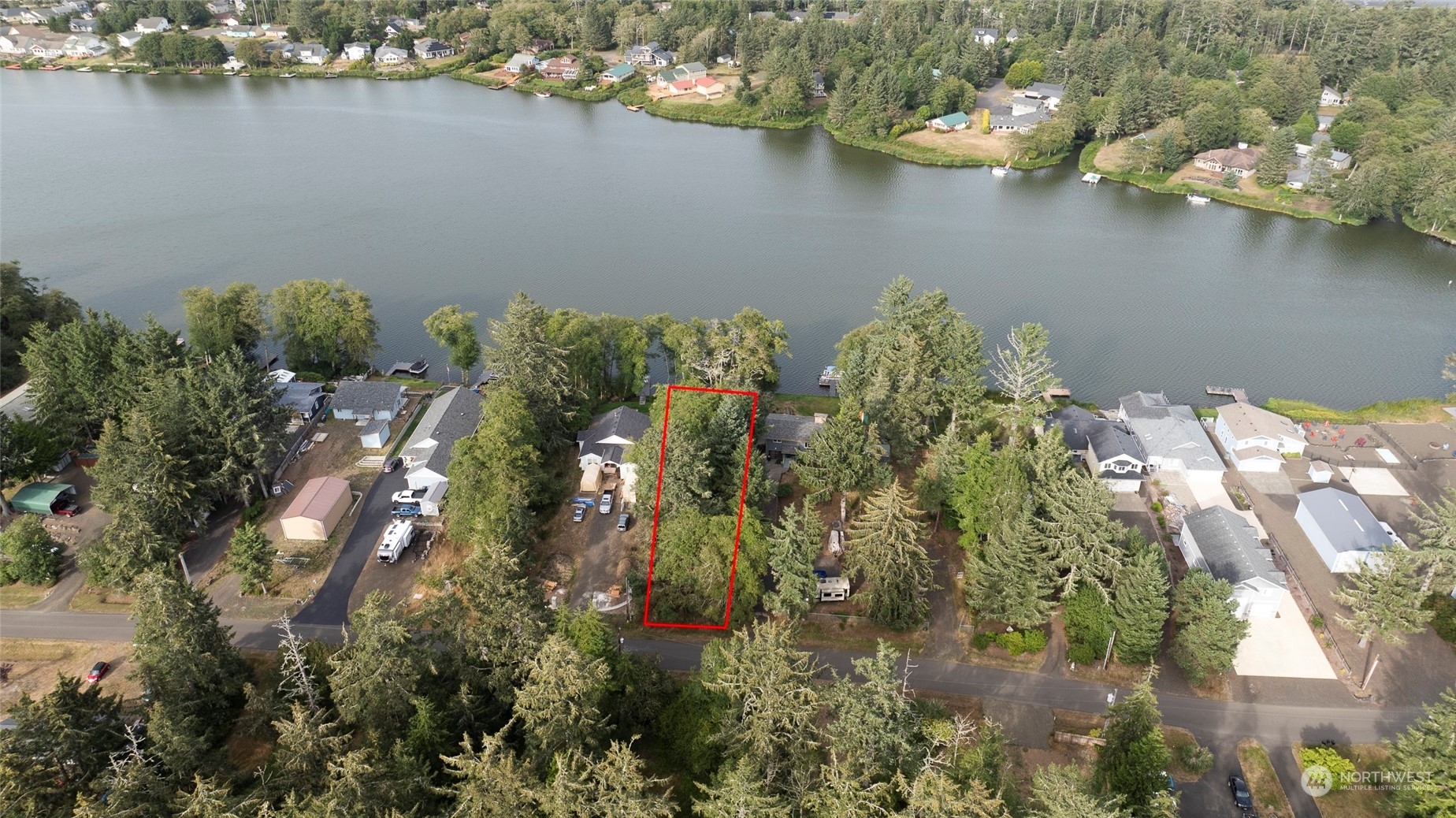 Property Photo:  760 Falls Of Clyde Loop SE  WA 98569 