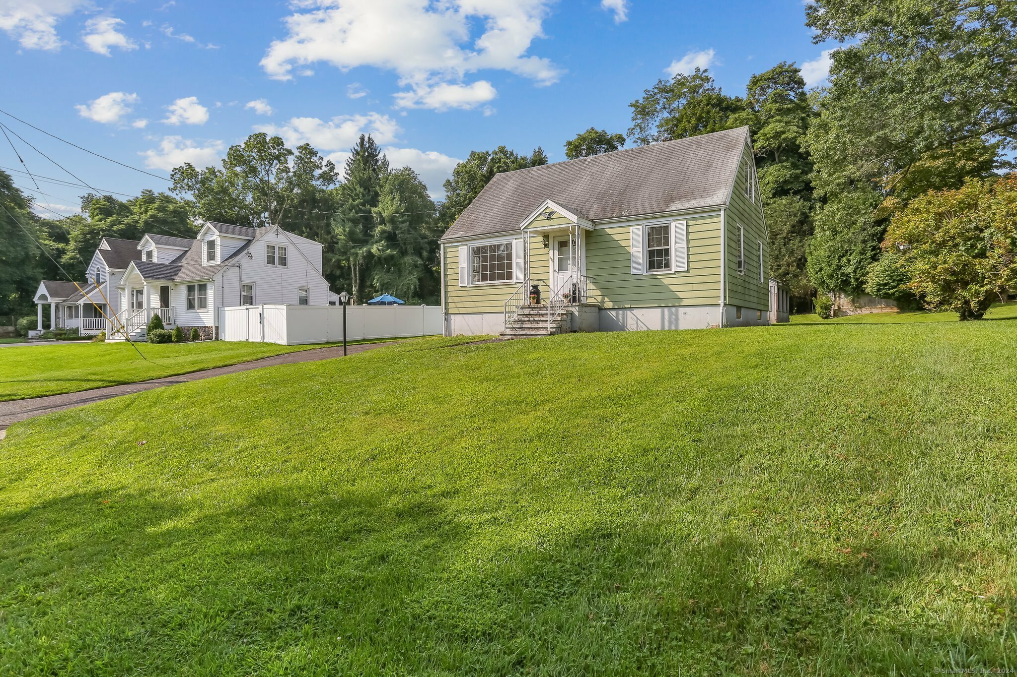 Property Photo:  242 Valleyview Road  CT 06824 