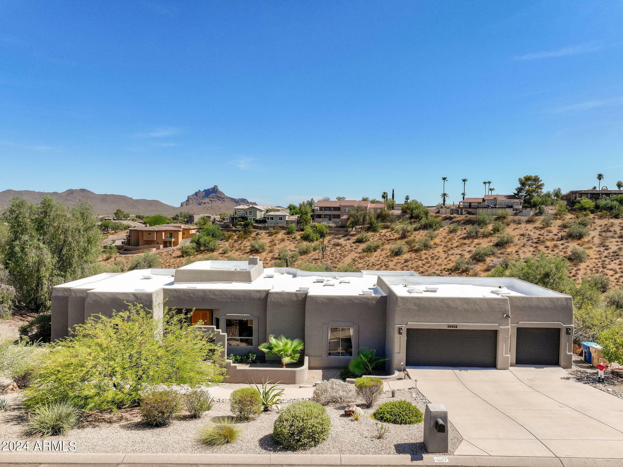 Property Photo:  16623 E Emerald Drive  AZ 85268 