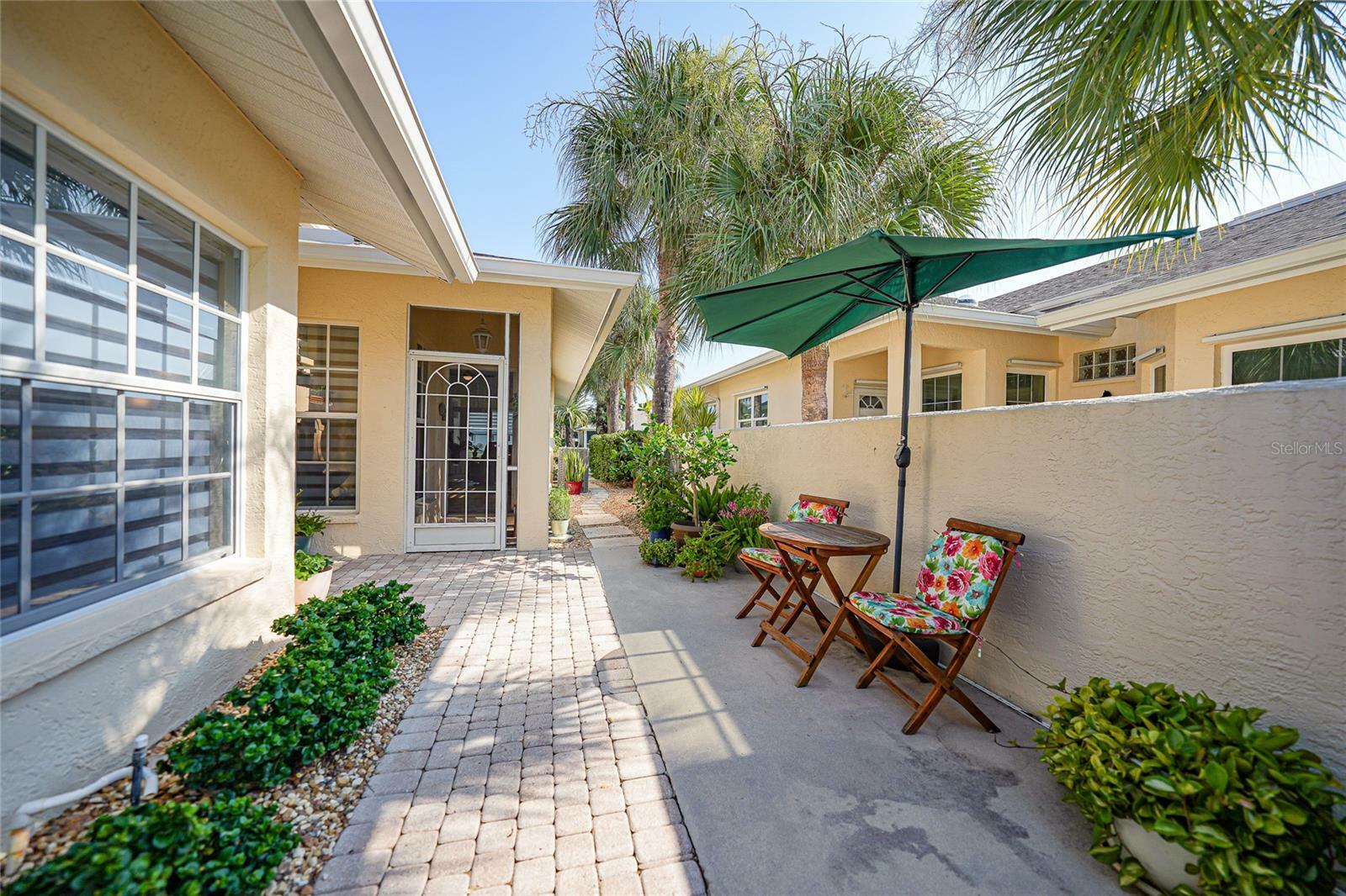 Property Photo:  1779 Fountain View Circle  FL 34292 