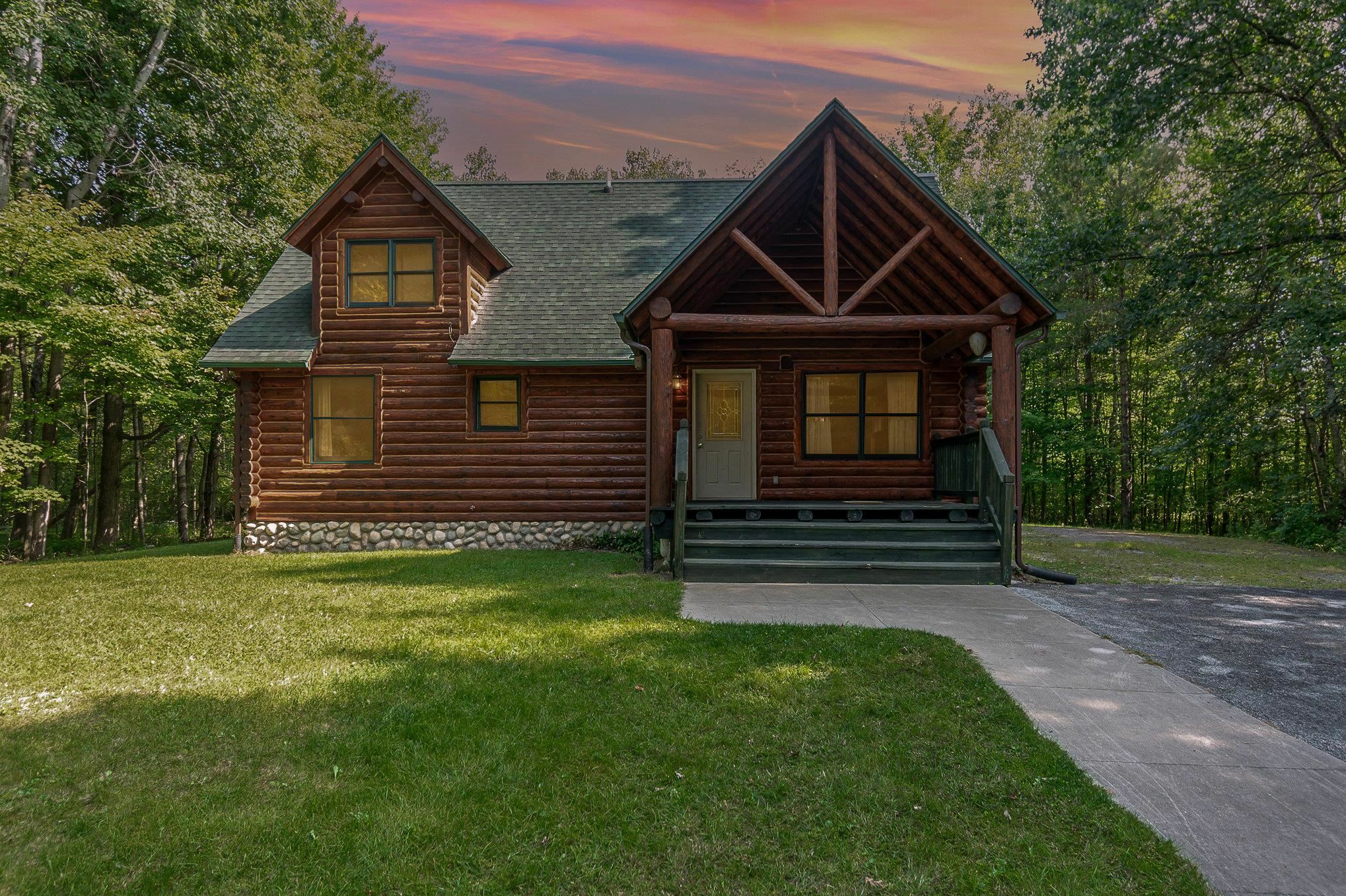 Property Photo:  1669 Birch Drive  MI 48650 