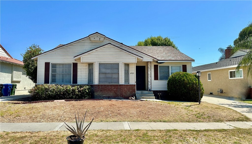 Property Photo:  6912 McLennan Avenue  CA 91406 