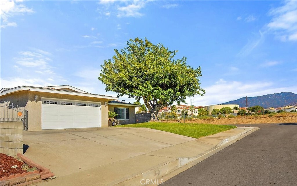 Property Photo:  9014 Lindero Avenue  CA 91763 