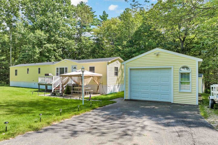 Property Photo: 102 Hunter Lane NH 03835
