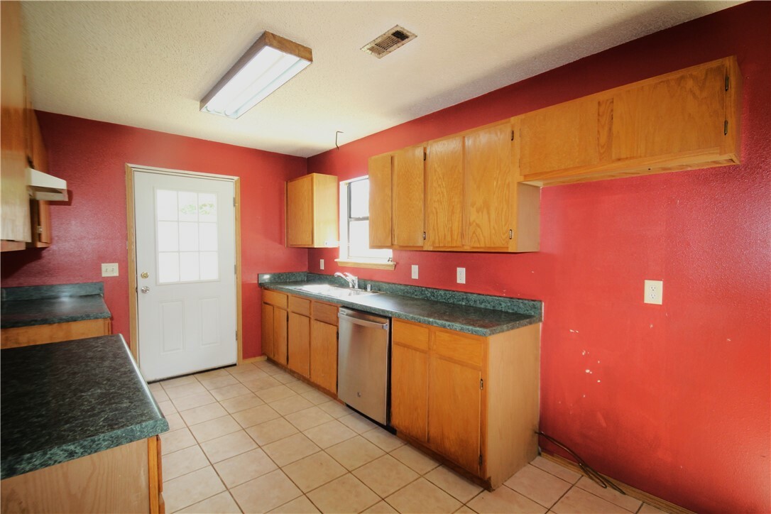 Property Photo:  240 Smith Street  AR 72751 