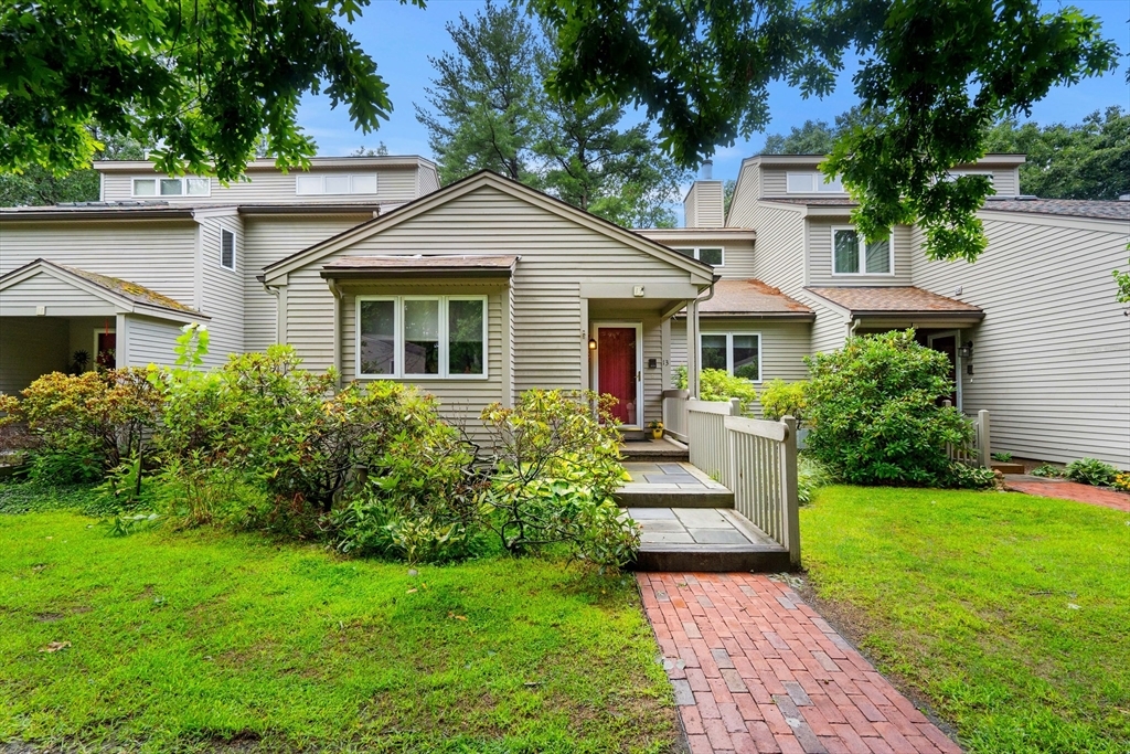 Property Photo:  13 Monadnock Dr 13  MA 01886 