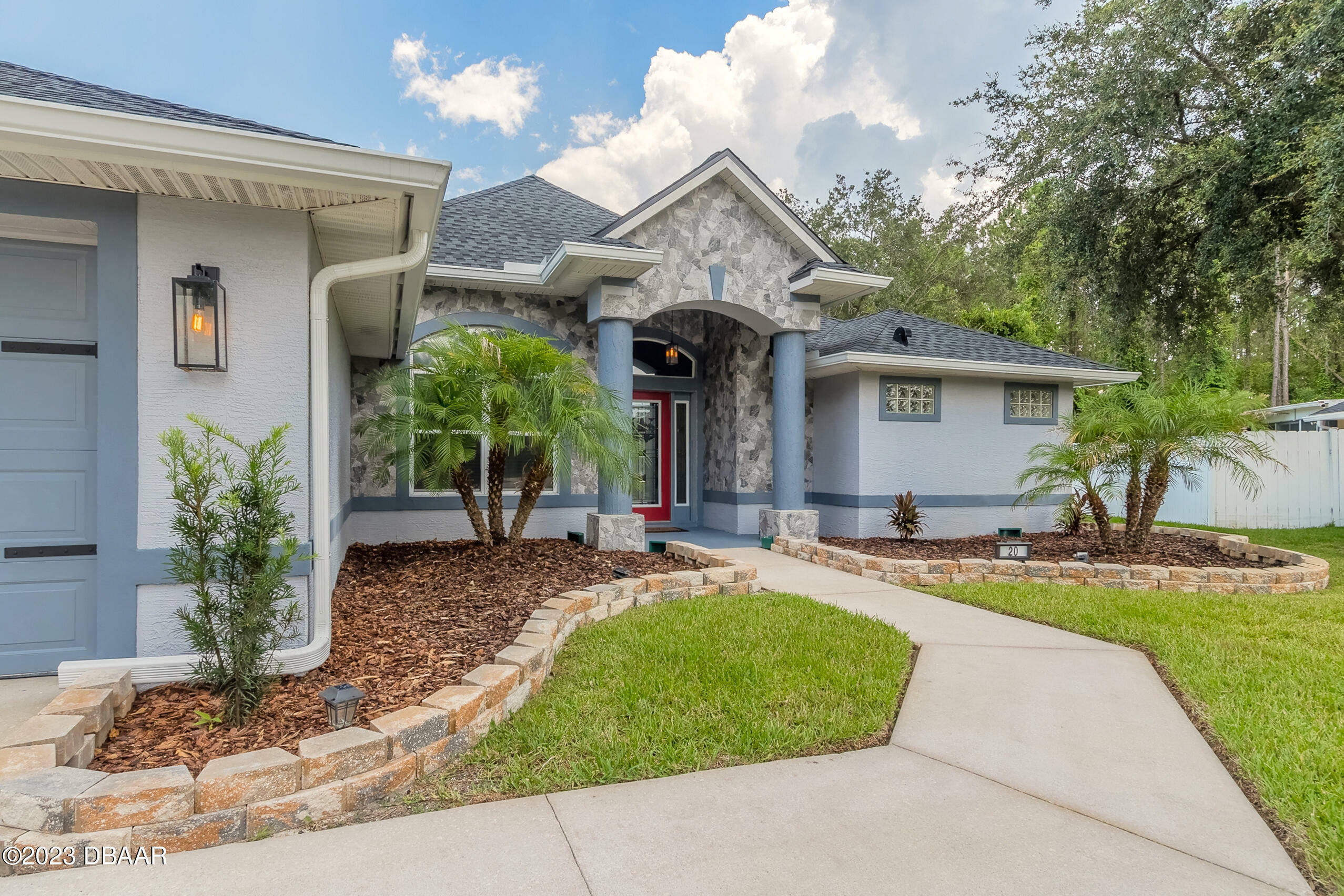 Property Photo:  20 Ardisia Circle  FL 32174 