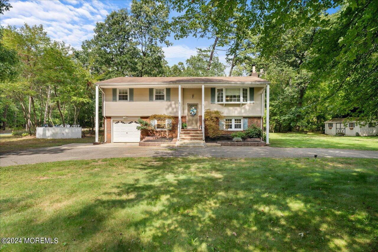 261 Perrineville Road  Jackson NJ 08527 photo