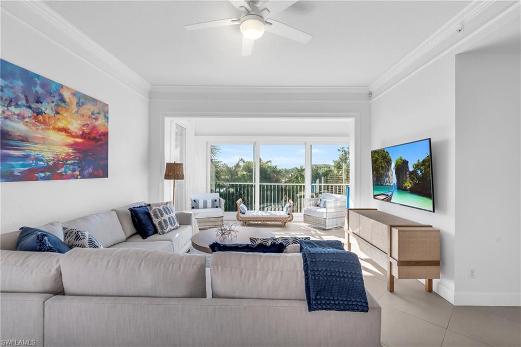Property Photo: 7709 Pebble Creek Cir 6-301 FL 34108