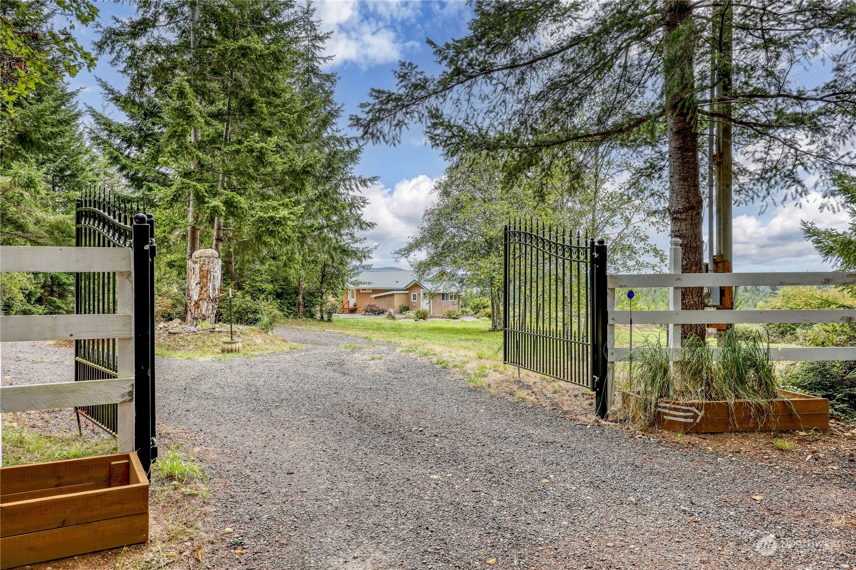 Property Photo:  834 Hazel Point Road  WA 98376 