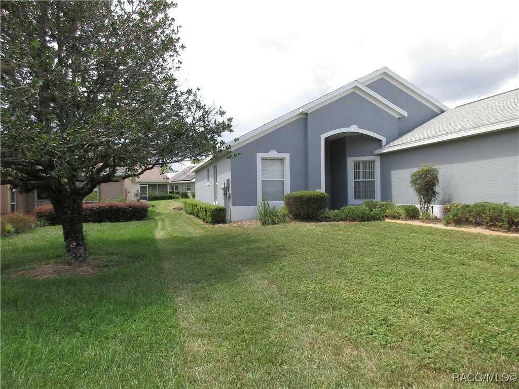 Property Photo:  4704 N Huntwood Point  FL 34465 