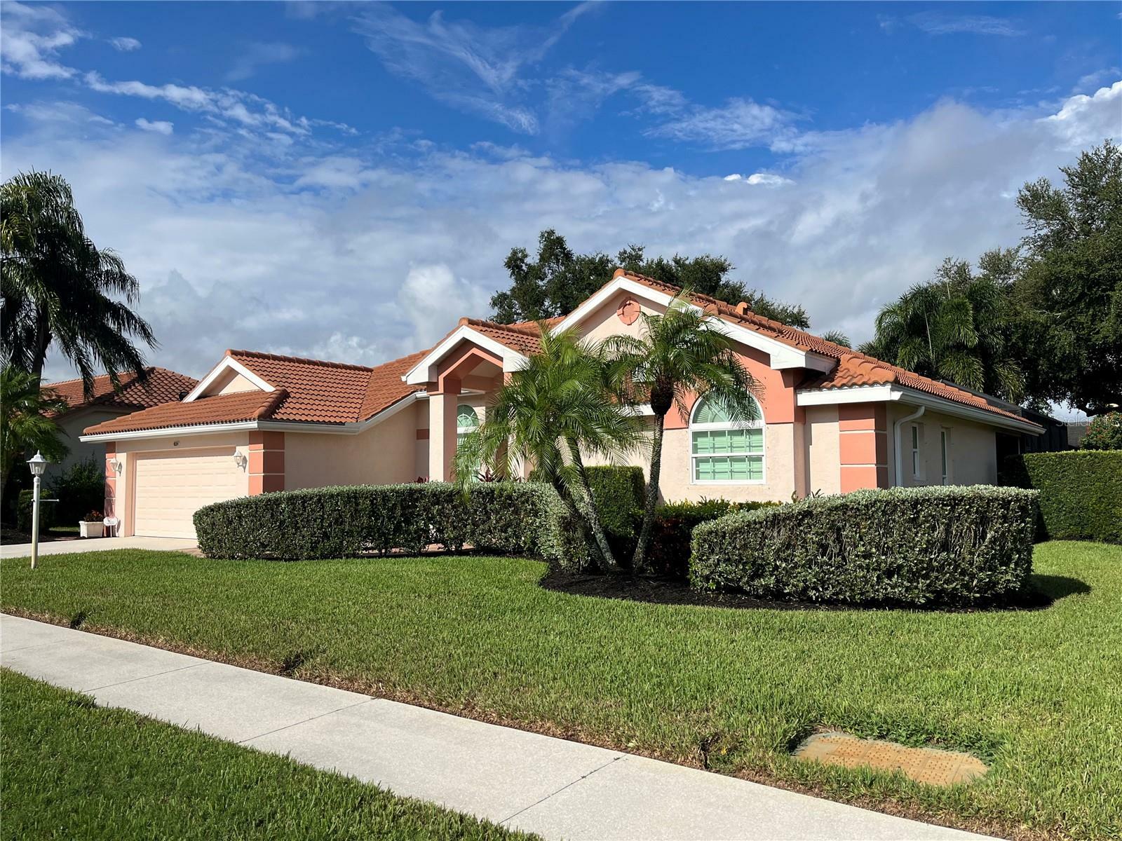 Property Photo:  4884 Wood Pointe Way  FL 34233 