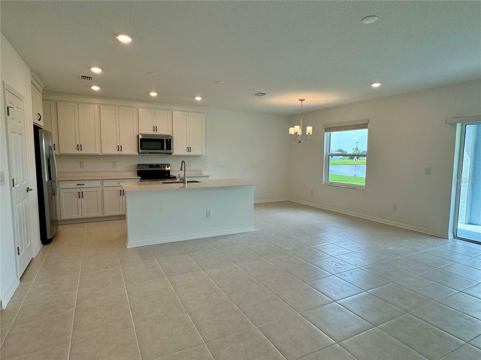 Property Photo:  10028 Last Light Glen  FL 34219 