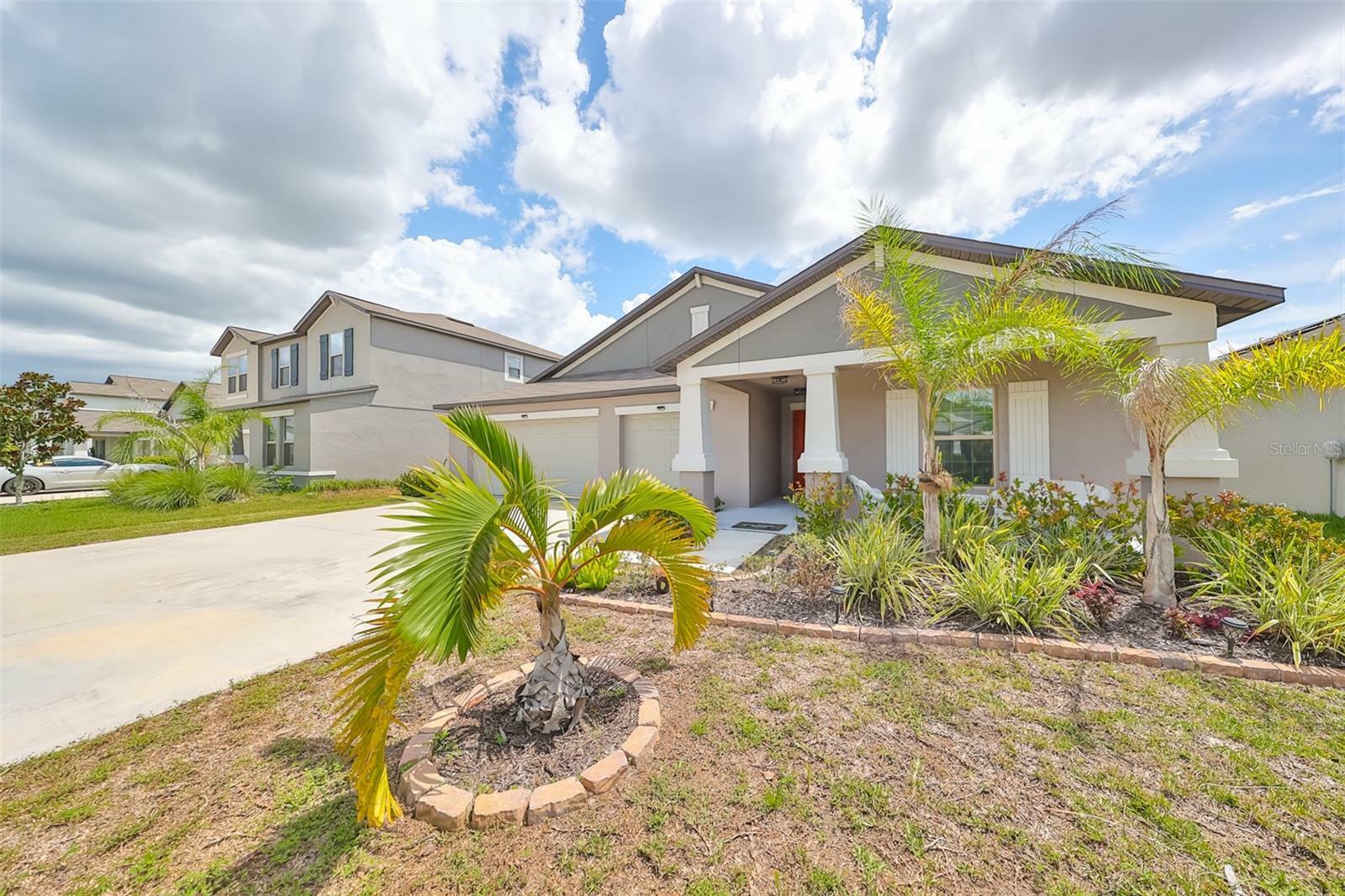 Property Photo:  16543 Delia Street  FL 33598 