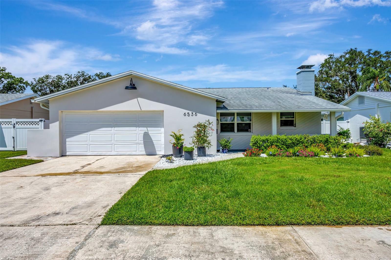 Property Photo:  6536 Bayou Grande Boulevard NE  FL 33702 